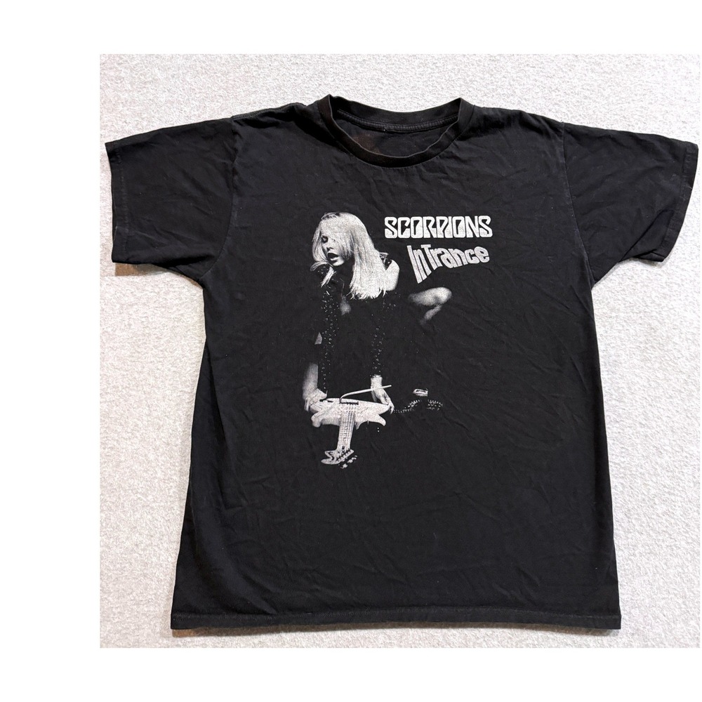 Scorpions In Trance Album Cover Graphic T-Shirt Mens Black Short Sleeve Large
